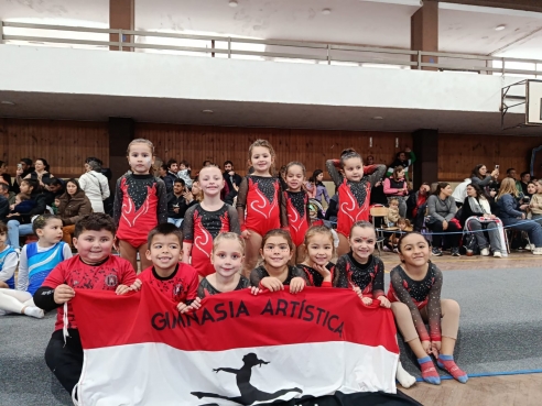 GIMNASIA ARTÍSTICA: LOS PEQUES EN CORRAL DE BUSTOS – 26/07/25