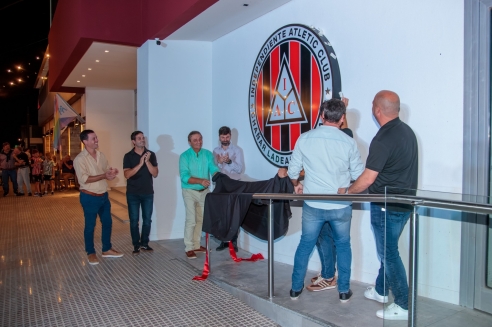 SOCIALES: NOCHE DE INAUGURACIÓN – 20/12/25