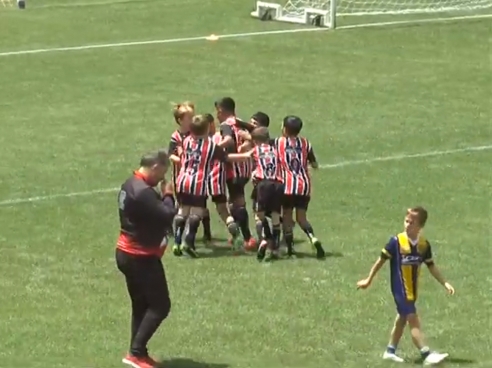 FÚTBOL INFANTIL IAC: A PENSAR EN LOS PLAY-OFFS – 18/11/23