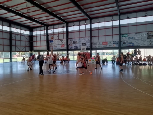 BÁSQUET INFANTIL: OTRO SÁBADO DE LIGA – 04/10/25