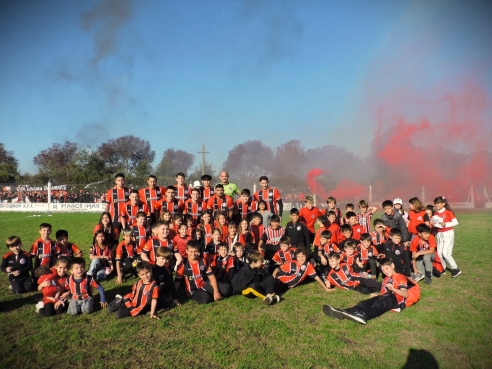 FÚTBOL MAYOR: A BUSCAR EL TRIUNFO EN EL COLOSO – 13/07/25